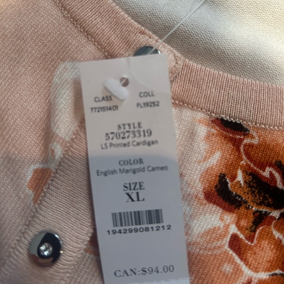 NWT WHITE HOUSE BLACK MARKET CARDIGAN SWEATER Floral Magnolias Blush Pink Sz. XL - Picture 3 of 6